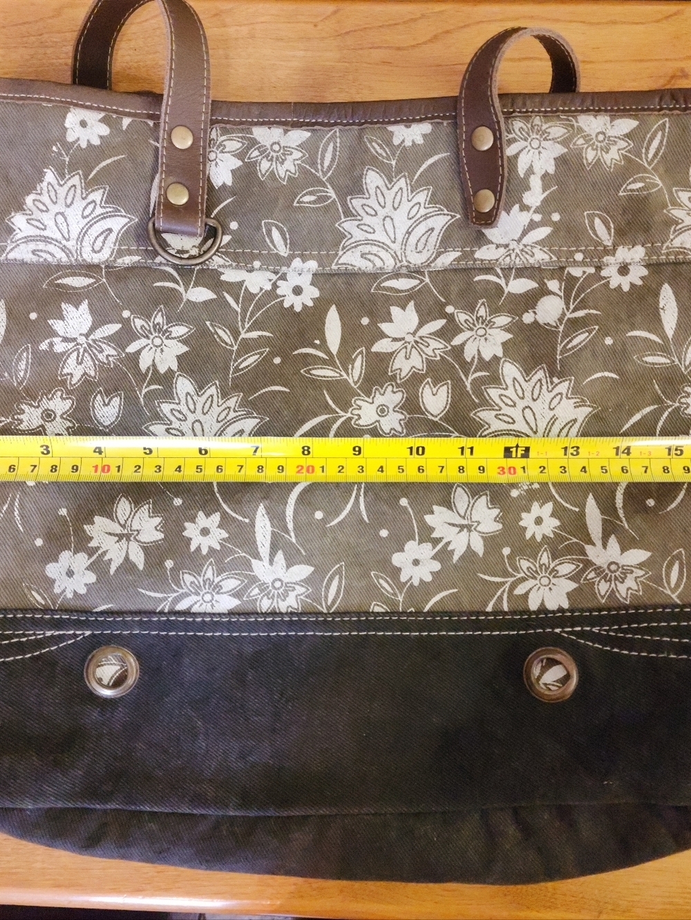 Myra Bag Women’s Canvas & Leather Green With White Floral Pattern Tote Bag XXL - Picture 12 of 15
